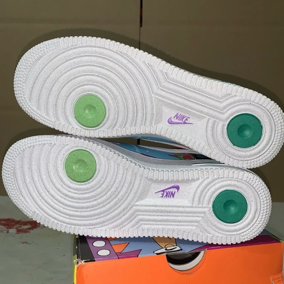 Af1 earth day size 7.5 men - Picture 7 of 9